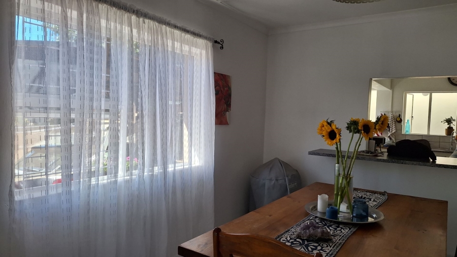 4 Bedroom Property for Sale in Twee Rivieren Western Cape